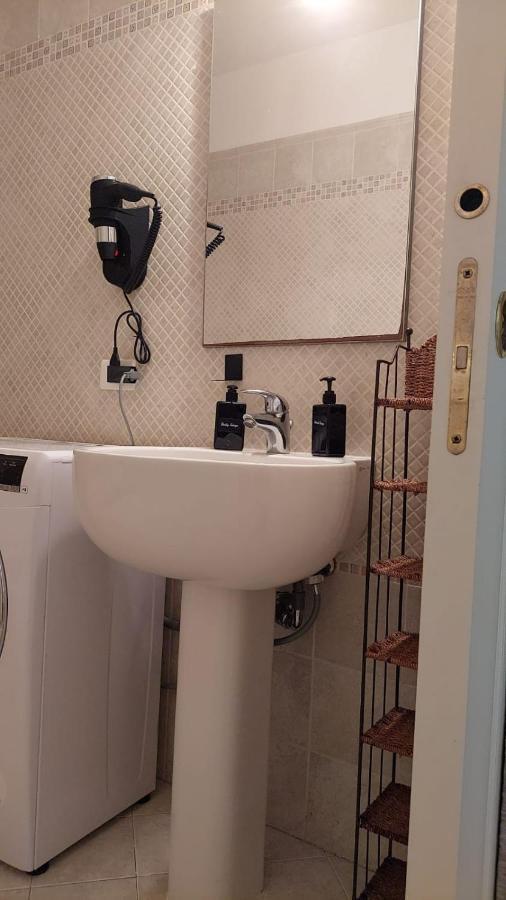 Casa Vacanze I Leoni エンポリ エクステリア 写真